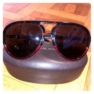 Sunglasses - Raspberry Tortoise Ludlow sunglasses!